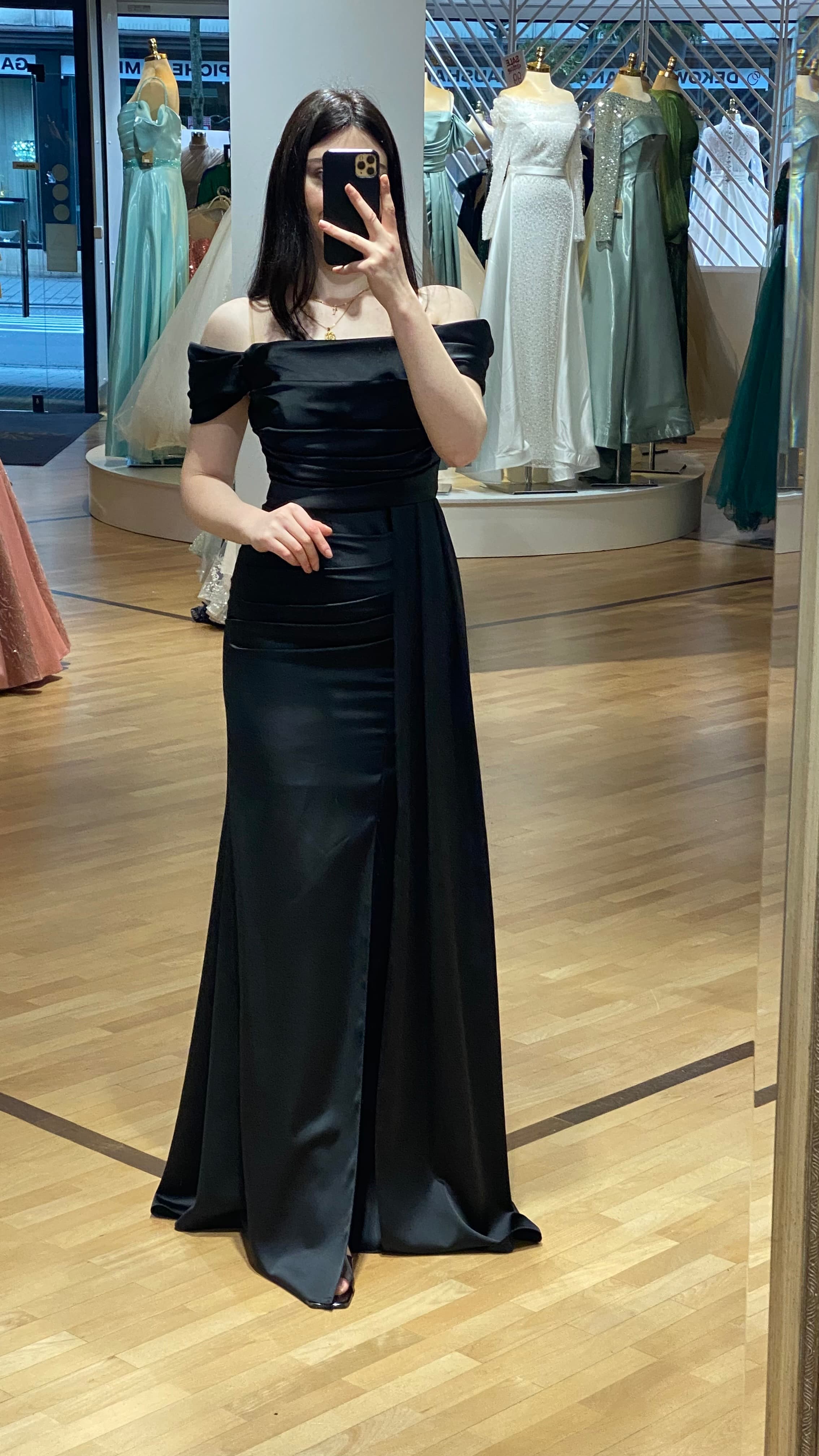 Miss LIMA Braut & Abendmode