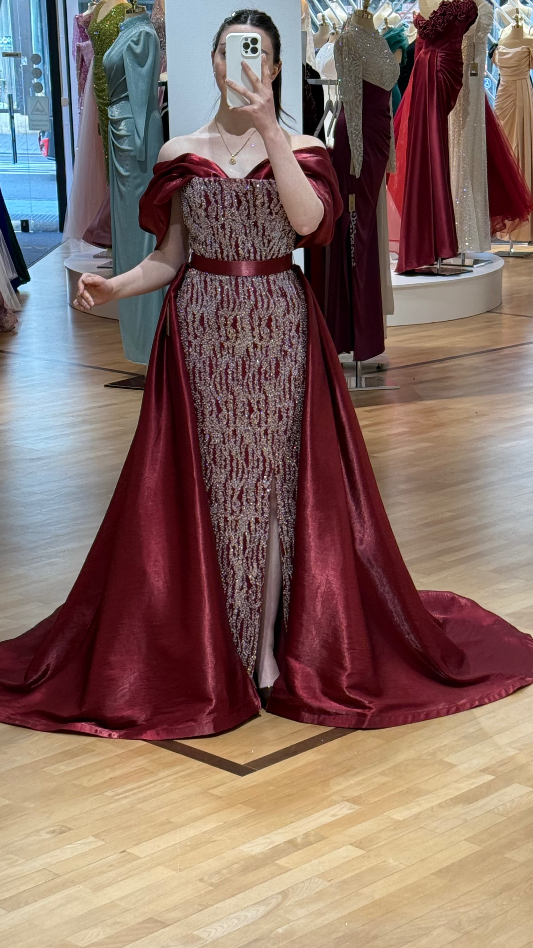 Miss LIMA Braut & Abendmode