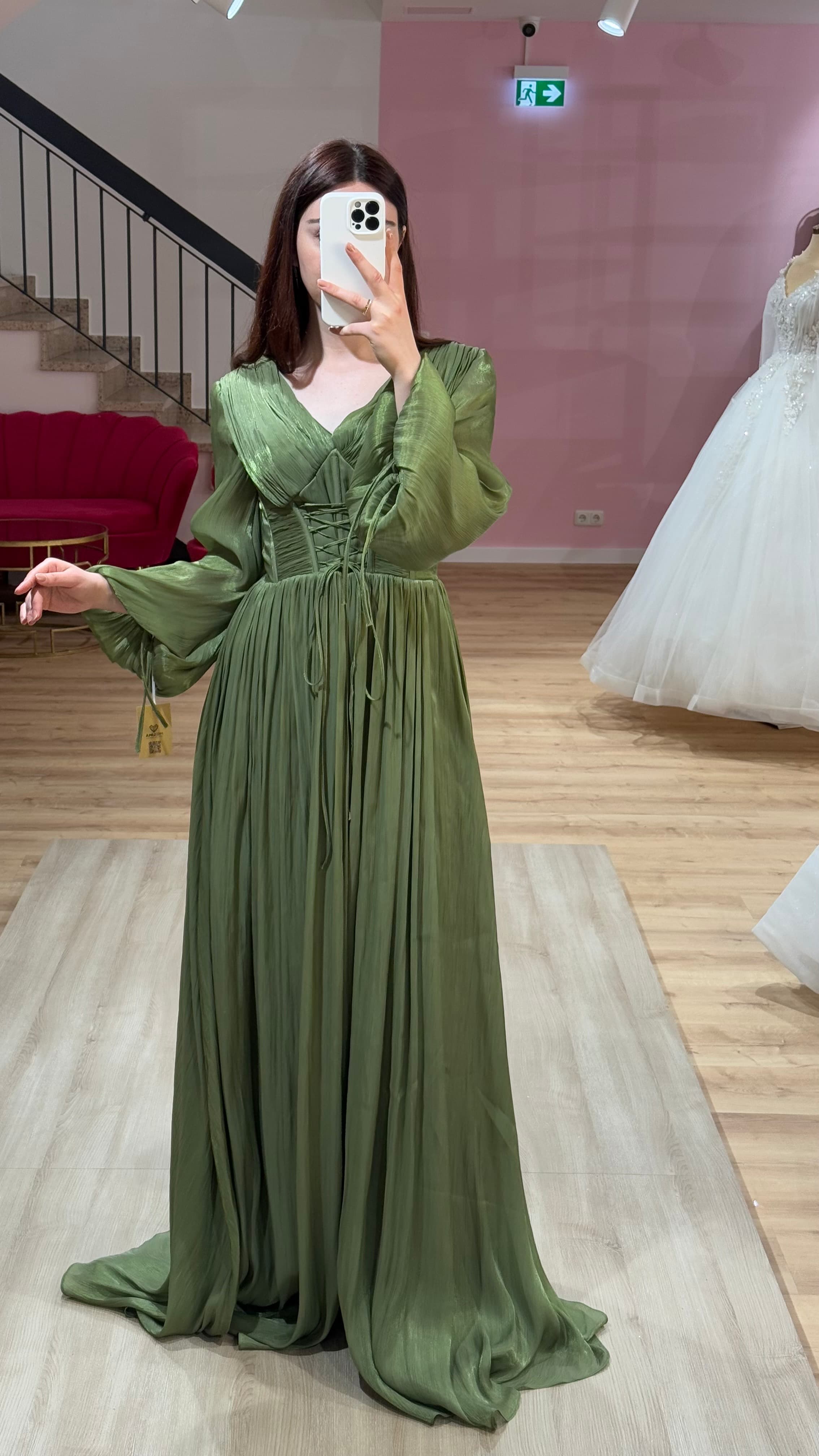 Abendkleid-Zaria-olivgrün