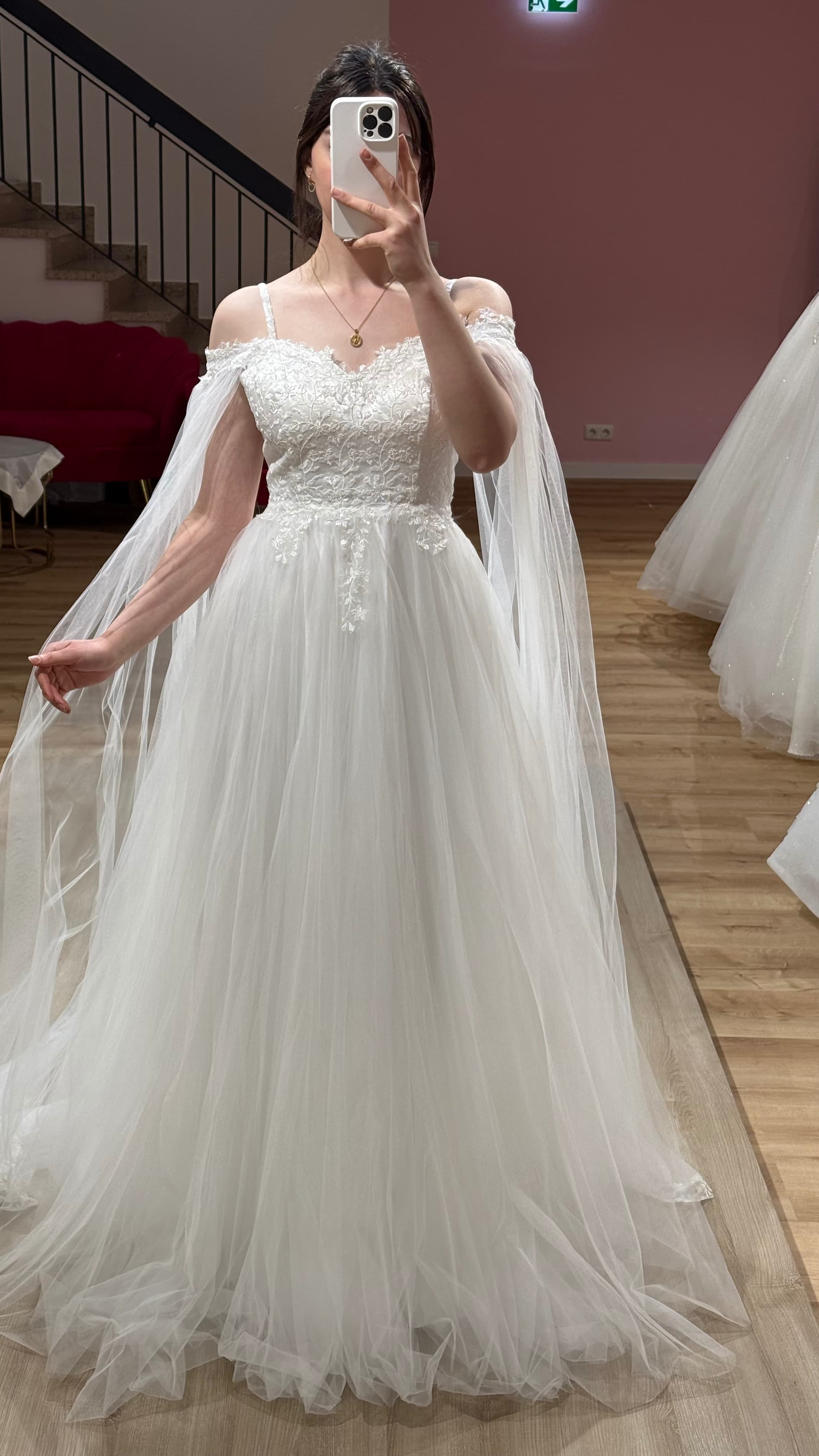 Miss LIMA Braut & Abendmode