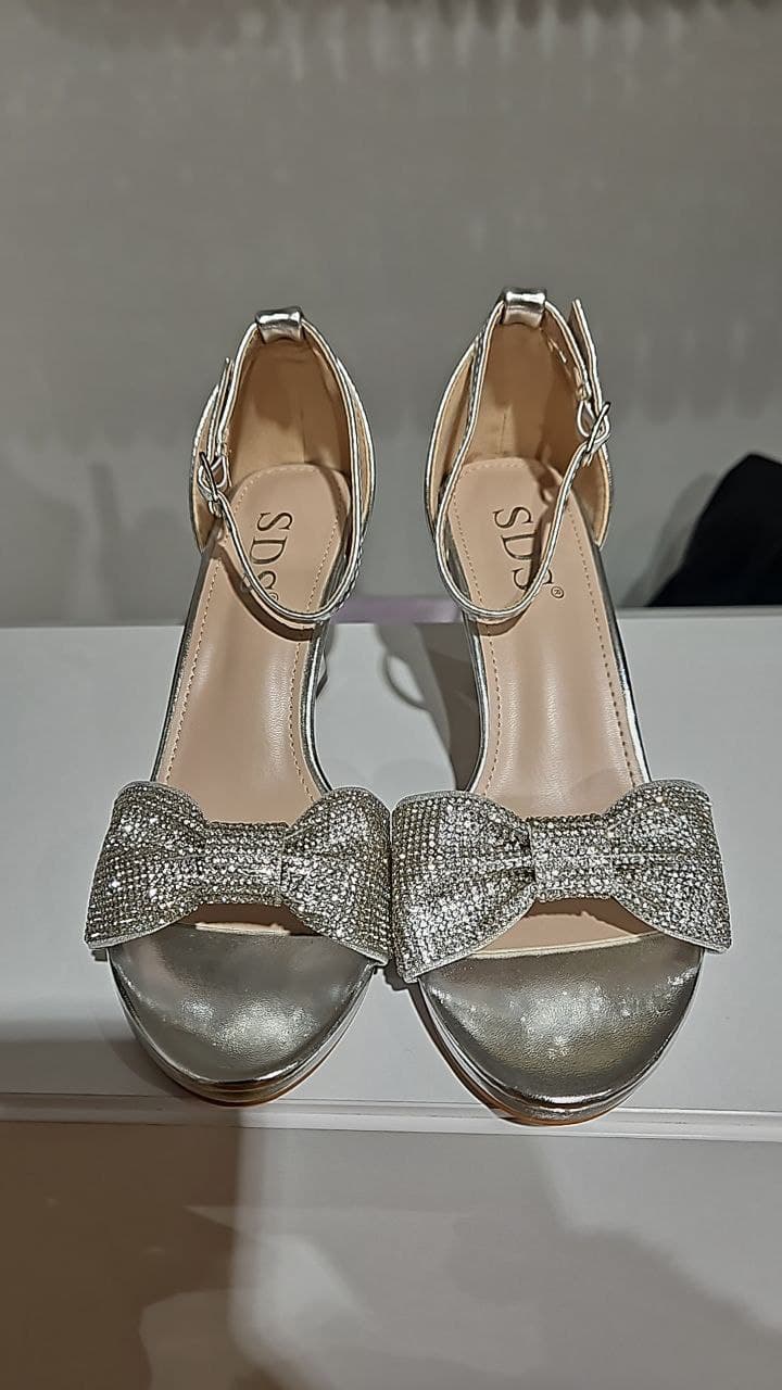 Miss LIMA Braut & Abendmode